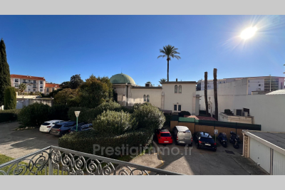 Appartement &agrave; louer &agrave; CANNES  - 4 pi&egrave;ces - 115 m&sup2; 