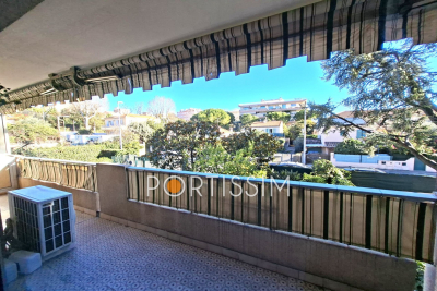 Appartement &agrave; vendre &agrave; ST-LAURENT-DU-VAR  - 3 pi&egrave;ces - 68 m&sup2; 