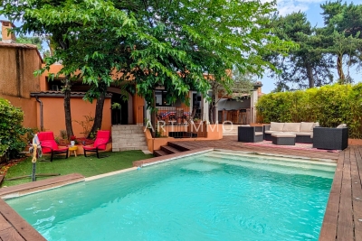 Maison &agrave; vendre &agrave; ROUSSILLON  - 5 pi&egrave;ces - 135 m&sup2; 