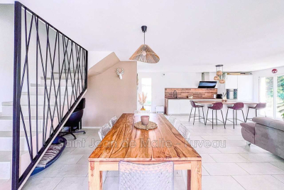 Maison &agrave; vendre terrain greasque 