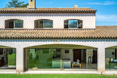 House for sale in ANTIBES  - 9 rooms - 360 m&sup2; 