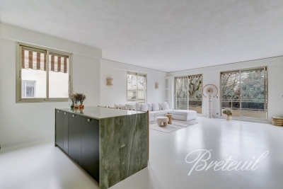 Appartement &agrave; vendre &agrave; NEUILLY SUR SEINE  - 5 pi&egrave;ces - 160 m&sup2; 