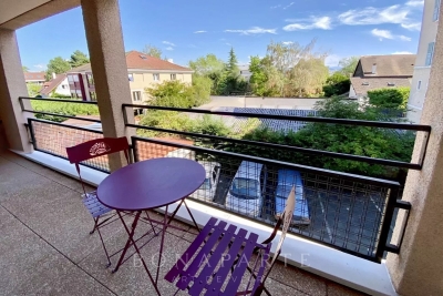 Appartement &agrave; vendre &agrave; FERNEY VOLTAIRE  - 3 pi&egrave;ces - 75 m&sup2; 