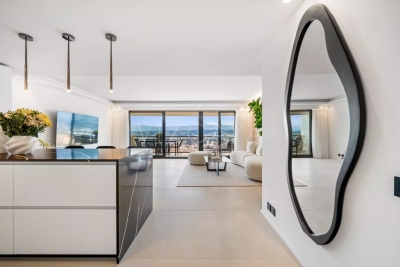 Apartment for sale in NICE Cimiez - 3 rooms - 83 m&sup2; 