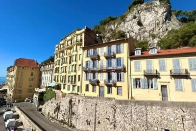Apartment for sale in NICE Vieux Nice-Visitation - 2 rooms - 40 m&sup2; 