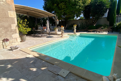 Maison &agrave; vendre &agrave; TARASCON  - 5 pi&egrave;ces - 155 m&sup2; 