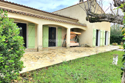 Maison &agrave; vendre &agrave; ST-MARTIN-DE-CRAU  - 4 pi&egrave;ces - 126 m&sup2; 