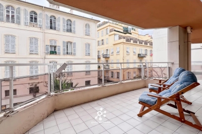 Appartement &agrave; vendre &agrave; NICE Pasteur - 2 pi&egrave;ces - 48 m&sup2; 