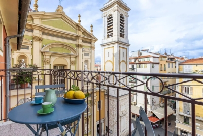 Apartment for sale in NICE Vieux Nice-Visitation - 2 rooms - 30 m&sup2; 