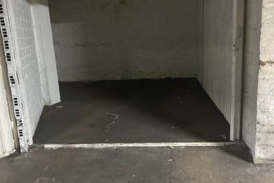 Parking/Garage &agrave; vendre &agrave; PARIS 16EME Charonne   