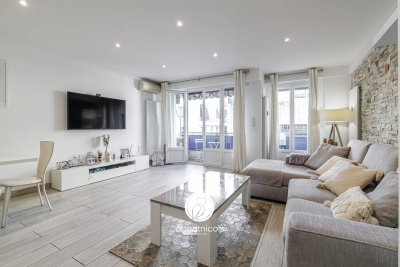 Appartement &agrave; vendre &agrave; NICE Port - 3 pi&egrave;ces - 90 m&sup2; 