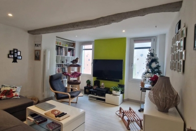 Maison &agrave; vendre &agrave; ST-CÉZAIRE-SUR-SIAGNE  - 5 pi&egrave;ces - 116 m&sup2; 