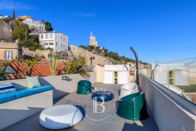 Appartement &agrave; vendre &agrave; MARSEILLE 6EME  - 4 pi&egrave;ces - 163 m&sup2; 