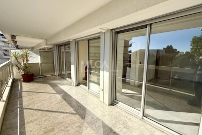 Appartement &agrave; vendre appartement avec garage les pins 