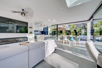 House for sale in TOULON  - 5 rooms  