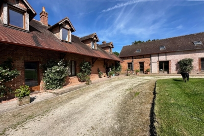 Maison &agrave; vendre &agrave; VILLEMURLIN  - 14 pi&egrave;ces - 640 m&sup2; 