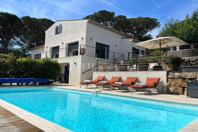 Maison &agrave; vendre &agrave; STE-MAXIME  - 6 pi&egrave;ces - 270 m&sup2; 