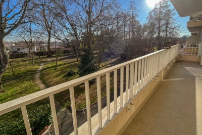 Appartement &agrave; vendre &agrave; BORDEAUX  - 3 pi&egrave;ces - 55 m&sup2; 