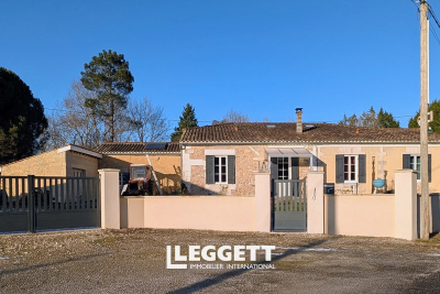 Maison &agrave; vendre &agrave; CHAMOUILLAC  - 7 pi&egrave;ces - 188 m&sup2; 