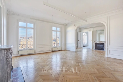 Appartement &agrave; vendre &agrave; NEUILLY SUR SEINE  - 6 pi&egrave;ces - 224 m&sup2; 