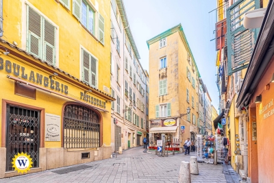 Apartment for sale rue