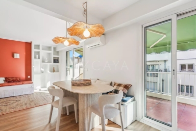 Apartment for sale in NICE Port - 2 rooms - 48 m&sup2; 