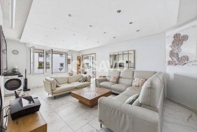 Appartement &agrave; vendre &agrave; COURBEVOIE  - 5 pi&egrave;ces - 108 m&sup2; 