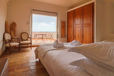 Villa à Antibes &agrave; louer à partir de 35 000 € / semaine, Photo 15