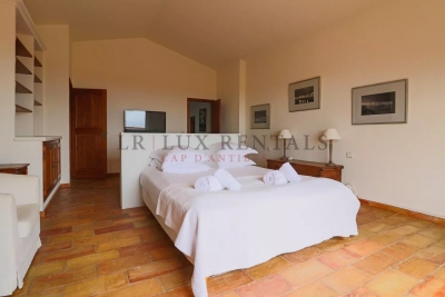 Villa à Antibes &agrave; louer à partir de 35 000 € / semaine, Photo 16