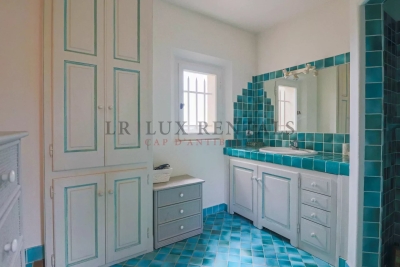 Villa à Antibes &agrave; louer à partir de 35 000 € / semaine, Photo 18