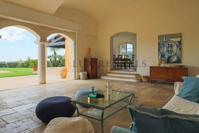 Villa à Antibes &agrave; louer à partir de 35 000 € / semaine, Photo 8