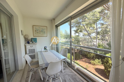Appartement &agrave; vendre vue mer il sanary sur mer 