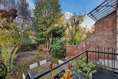 Maison &agrave; vendre &agrave; COURBEVOIE  - 8 pi&egrave;ces - 174 m&sup2; 