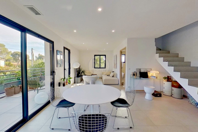 Appartement &agrave; vendre avec parking st raphael 