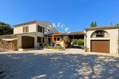 Maison &agrave; vendre &agrave; UZÈS  - 6 pi&egrave;ces - 223 m&sup2; 