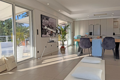 Appartement à Cannes &agrave; louer à partir de 4 000 € / semaine, Photo 6