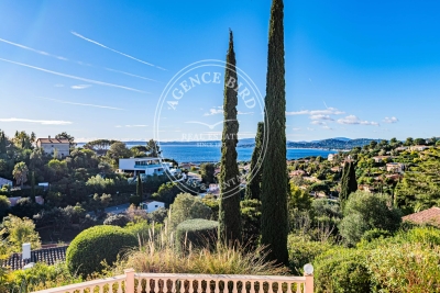 House for sale in LES ISSAMBRES   - 138 m&sup2; 