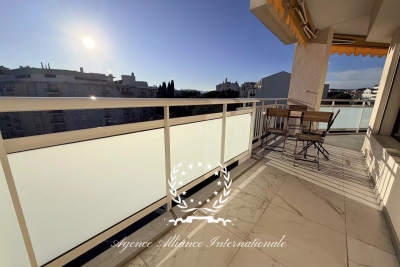 Appartement &agrave; vendre exposition sud avec terrasse alpes maritimes 