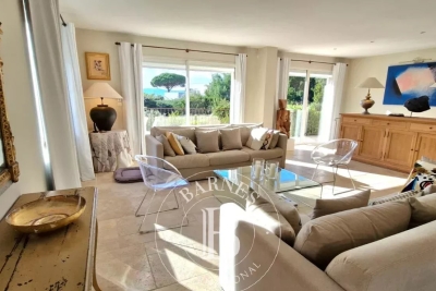 House to rent in GRIMAUD Grimaud - 7 rooms - 360 m&sup2; 