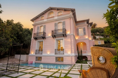 Villa à Beaulieu-sur-Mer &agrave; louer à partir de 25 000 € / semaine, Photo 8