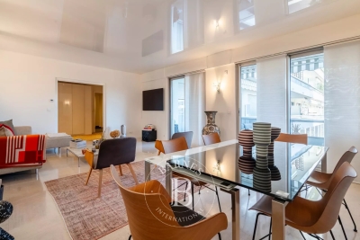 Appartement &agrave; vendre &agrave; MARSEILLE 8EME  - 3 pi&egrave;ces - 152 m&sup2; 