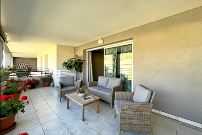 Appartement à vendre proche mer terrasse