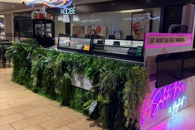 Commerce &agrave; vendre 99 m 