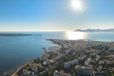 Appartement &agrave; vendre &agrave; CANNES Montfleury - 7 pi&egrave;ces - 315 m&sup2; 