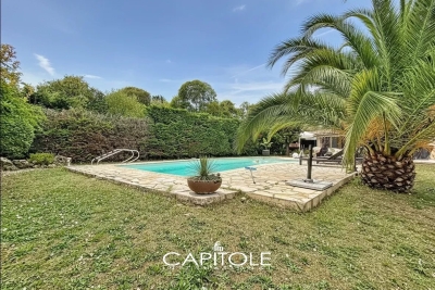 House for sale in MOUGINS  - 4 rooms - 106 m&sup2; 