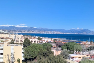 Appartement &agrave; vendre 4 pieces 