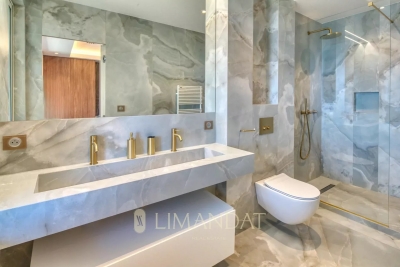 Villa in Antibes for rental from 20 000 € / week, Photo 14