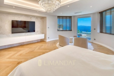 Villa in Antibes for rental from 20 000 € / week, Photo 3
