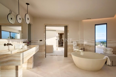 Villa à Villefranche-sur-Mer &agrave; louer à partir de 55 000 € / semaine, Photo 10