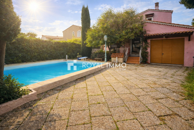 Maison &agrave; vendre &agrave; SIX-FOURS-LES-PLAGES Le Brusc - 6 pi&egrave;ces - 161 m&sup2; 